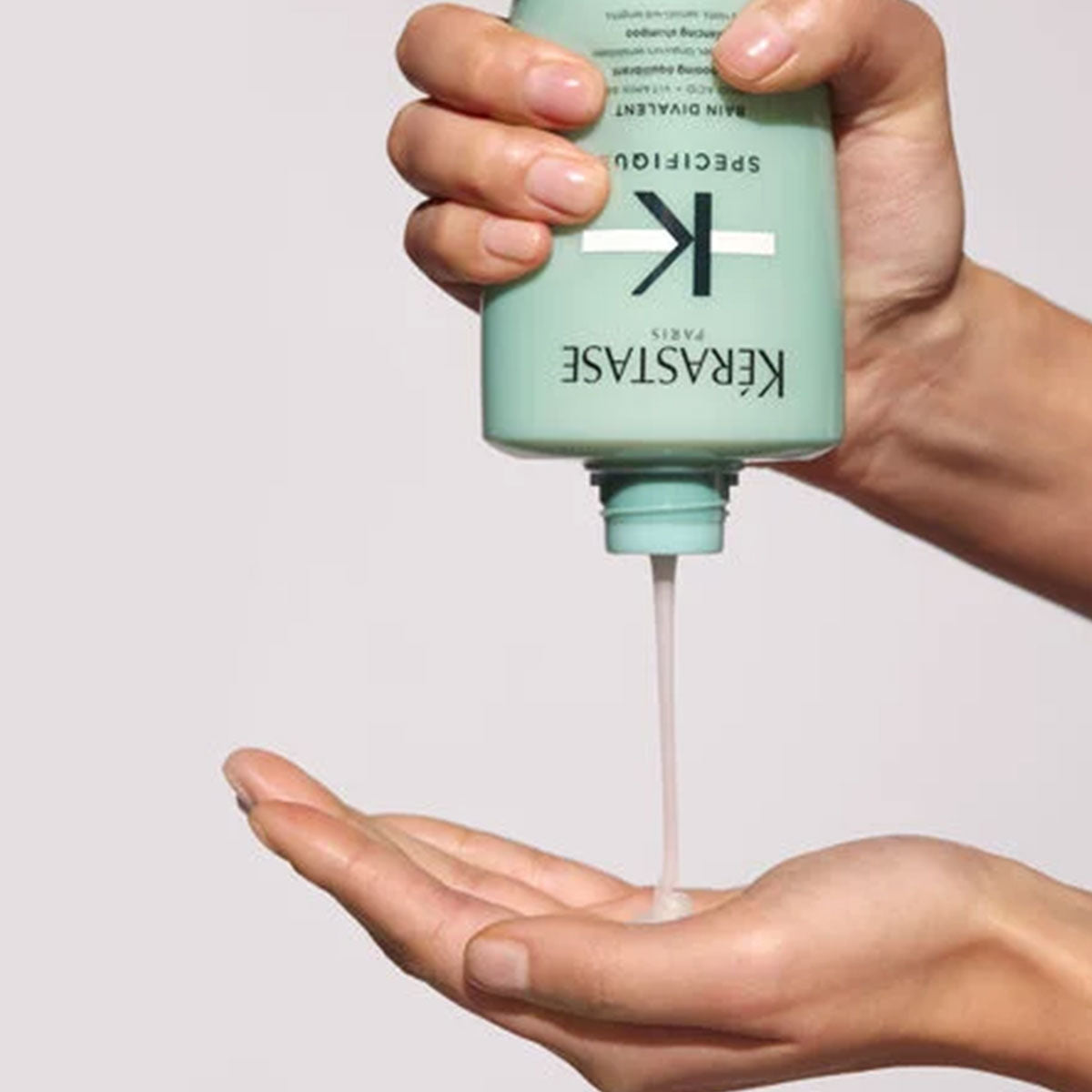 Spécifique Bain Divalent Balancing Shampoo